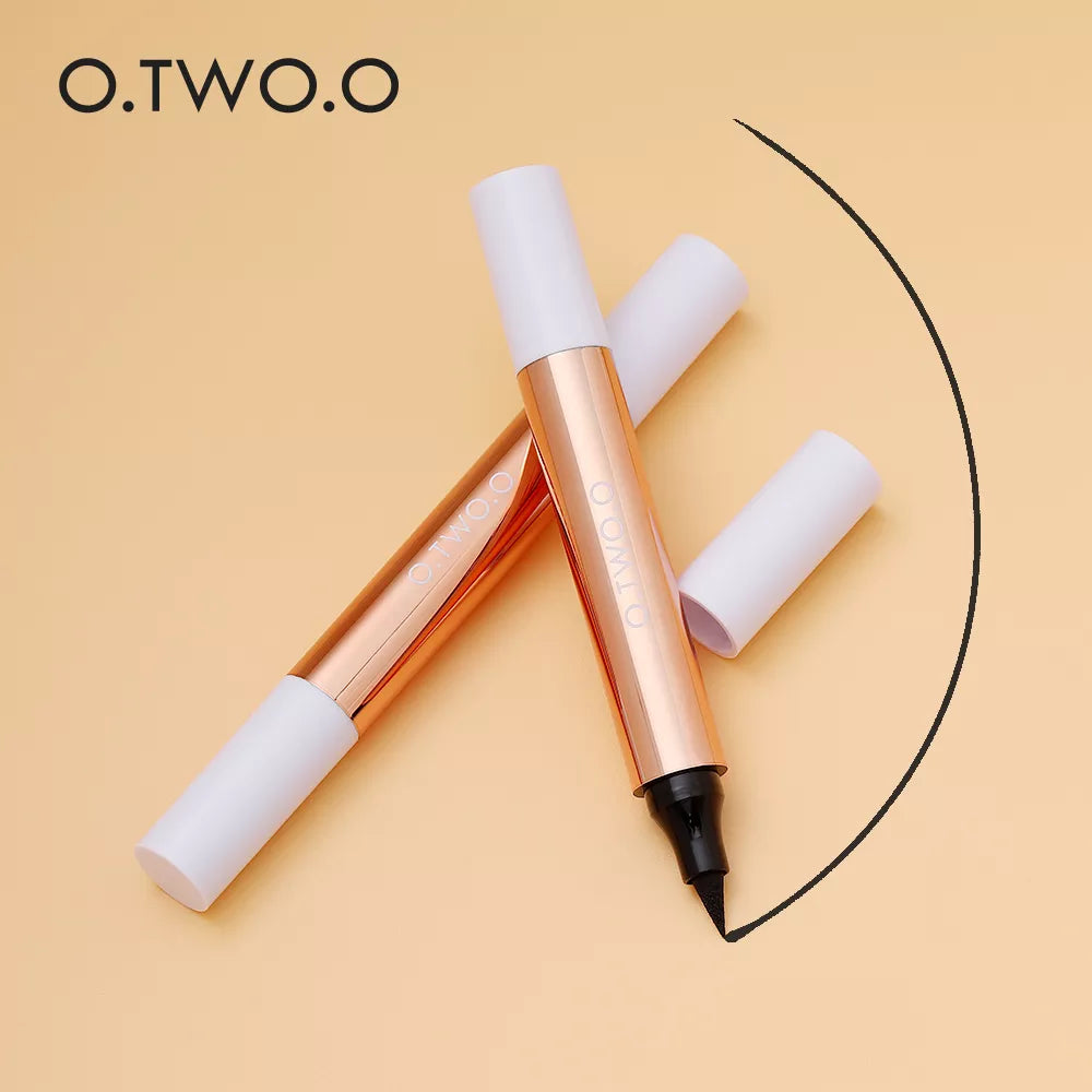 O.TWO - Delineador 2 em 1